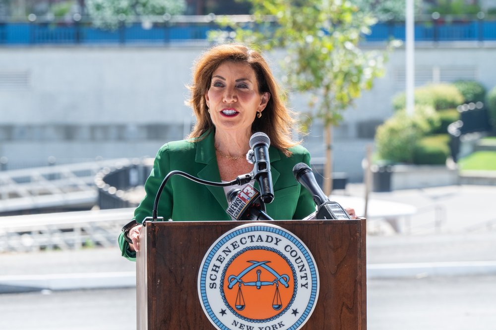 Gov. Hochul at a podium.