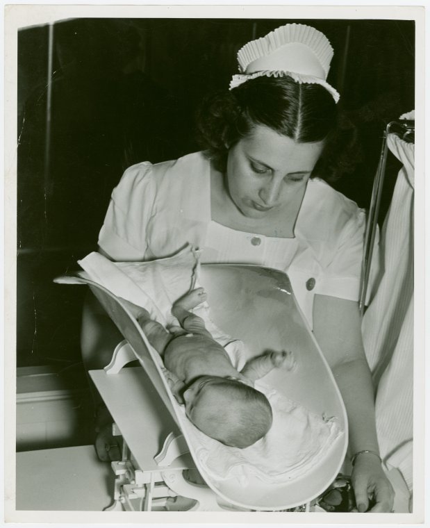 576dd73b7nypl-digitalcollections-5e66b3e9-1862-d471-e040-e00a180654d7-001-w-jpg.jpeg