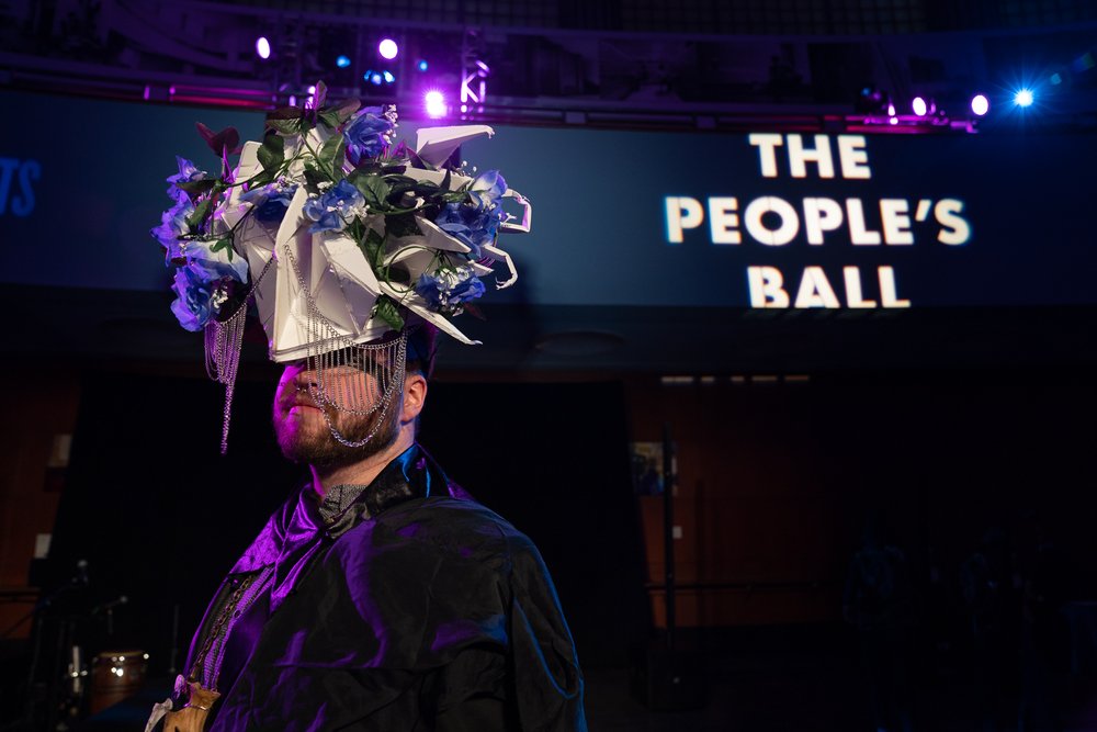59b2f2d0cpeoplesball_alixpiorun-01-jpg.jpeg