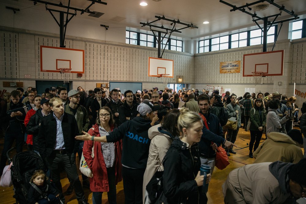 5b12e7341110618crownheightspollingbreakdown-10-jpg.jpeg Crown Heights<br/>(Scott Heins / Gothamist)