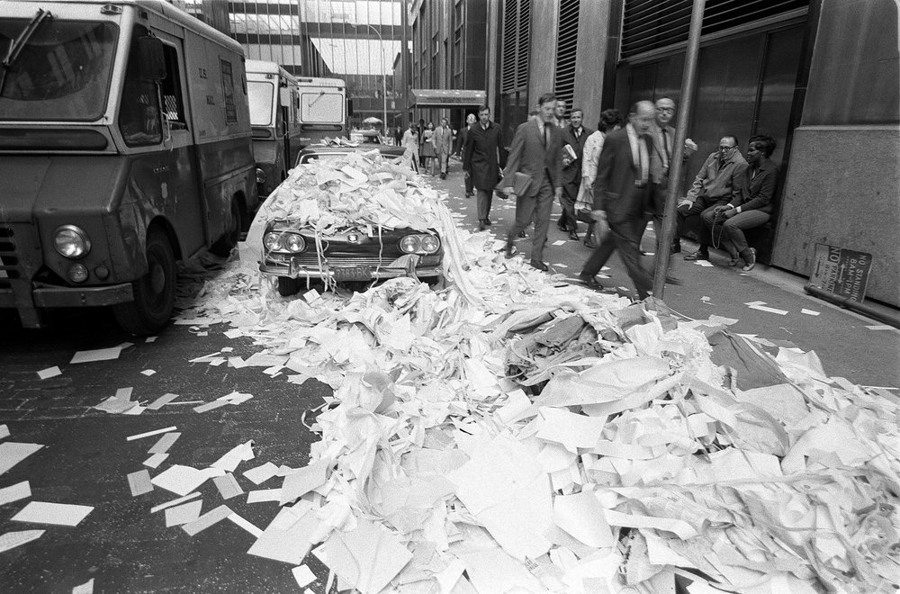 65bc07446shutterstock_427339c-jpg.jpeg A car covered in ticker tape after the parade for the 1969 Mets (Denis Cameron/Shutterstock)