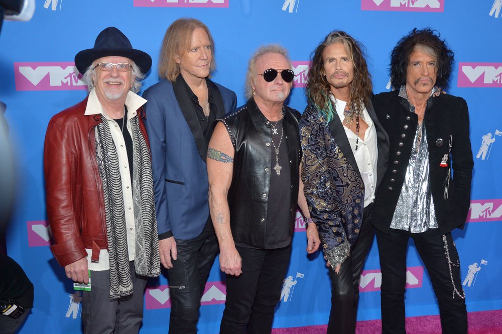 69b9be932shutterstock_9795338ce-jpg.jpeg Aerosmith<br/>