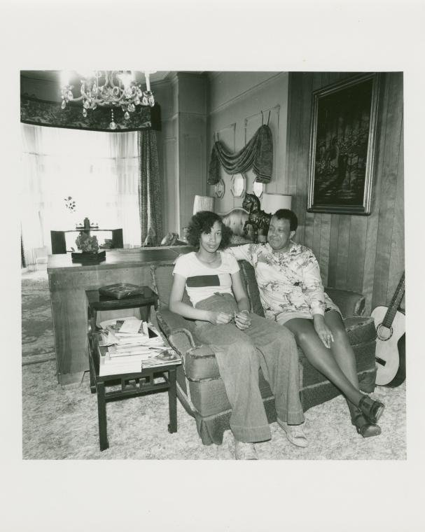 6abd272af.jpeg Dorothy Howard & Lisa. 579 Putnam Ave., Bedford-Stuyvesant, Brooklyn. April 18, 1978.