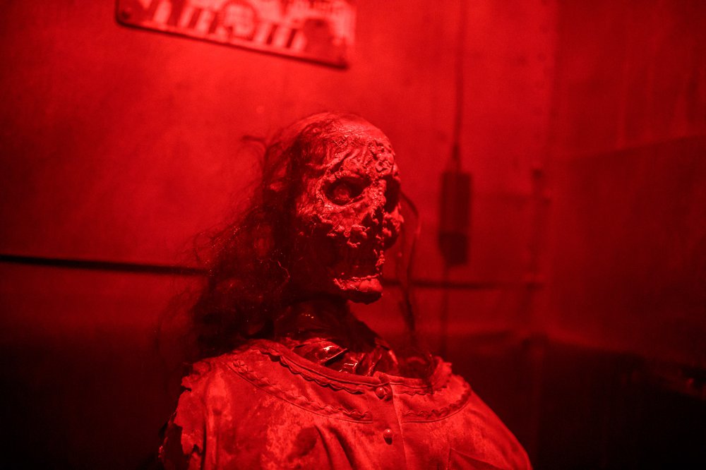 6d9af9554nypdhauntedhouse-todseelie-23-jpg.jpeg