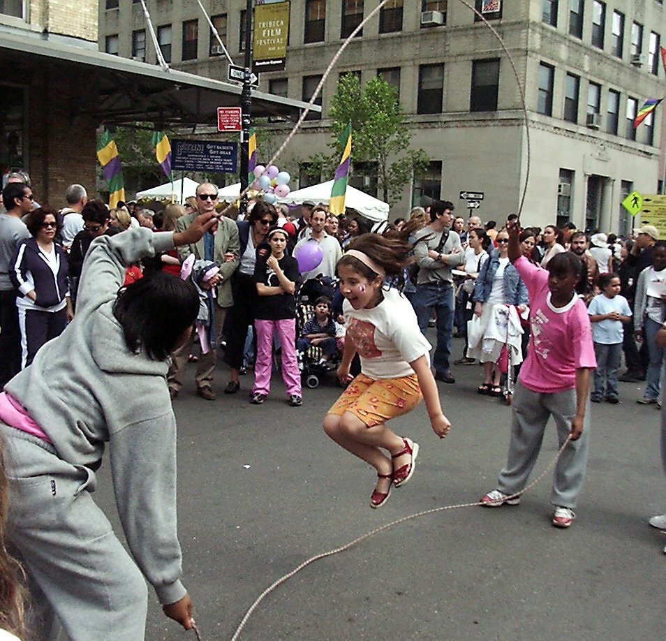 6e612b67cdouble-dutch-holiday-classic-international-competition-5_credit_-courtesy-of-nddl-jpg.jpeg Photograph of the Double Dutch Holiday Classic (Courtesy of the National Double Dutch League)
