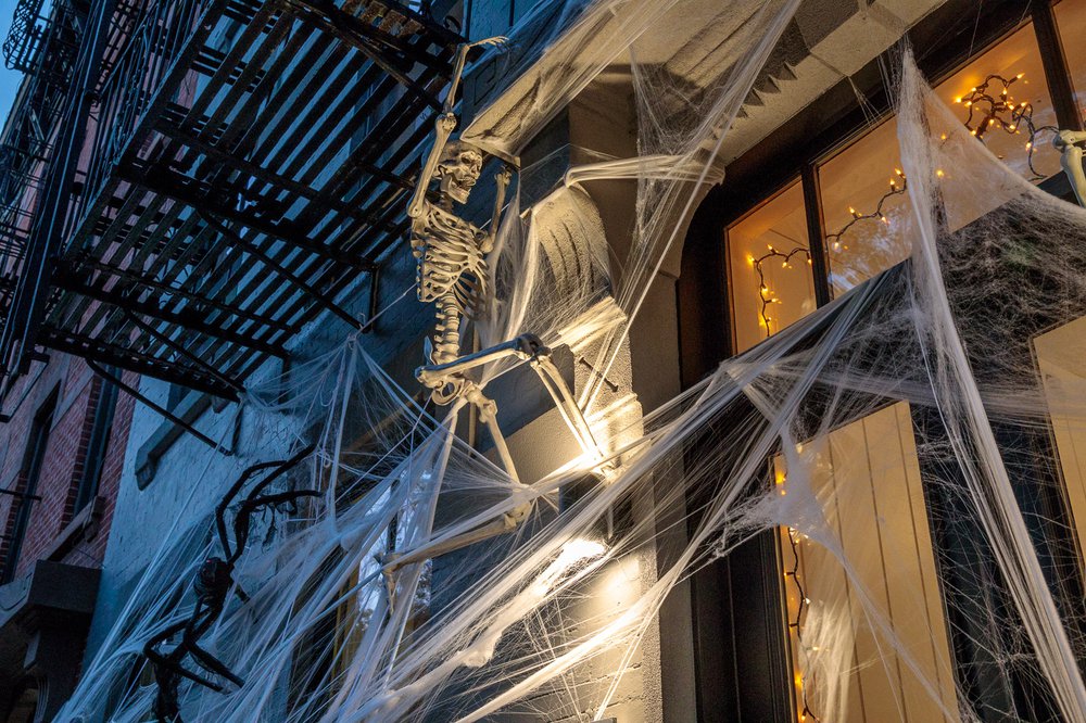 730ba367acarrollgardenscobblehillhalloweendecorations-89-jpg.jpeg