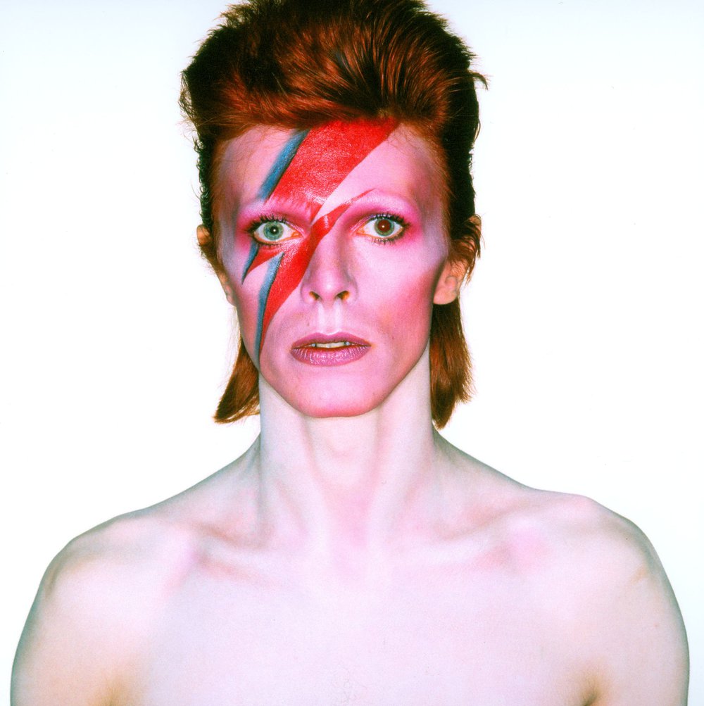 77db1db8dalbum-cover-shoot-for-aladdin-sane-1973-1-jpg.jpeg