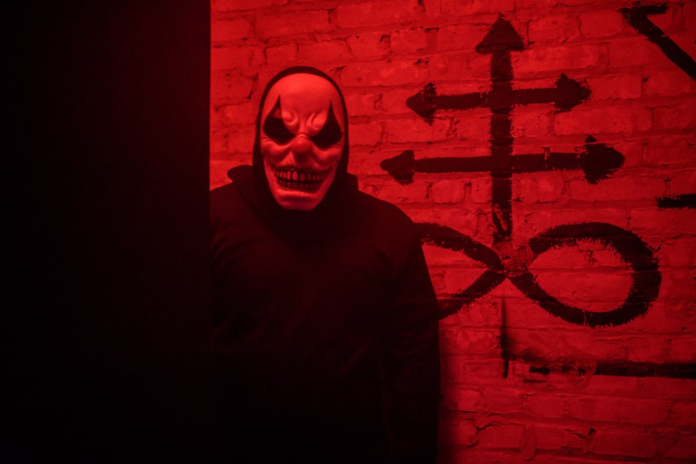 78934a01fnypdhauntedhouse-todseelie-26-jpg.jpeg