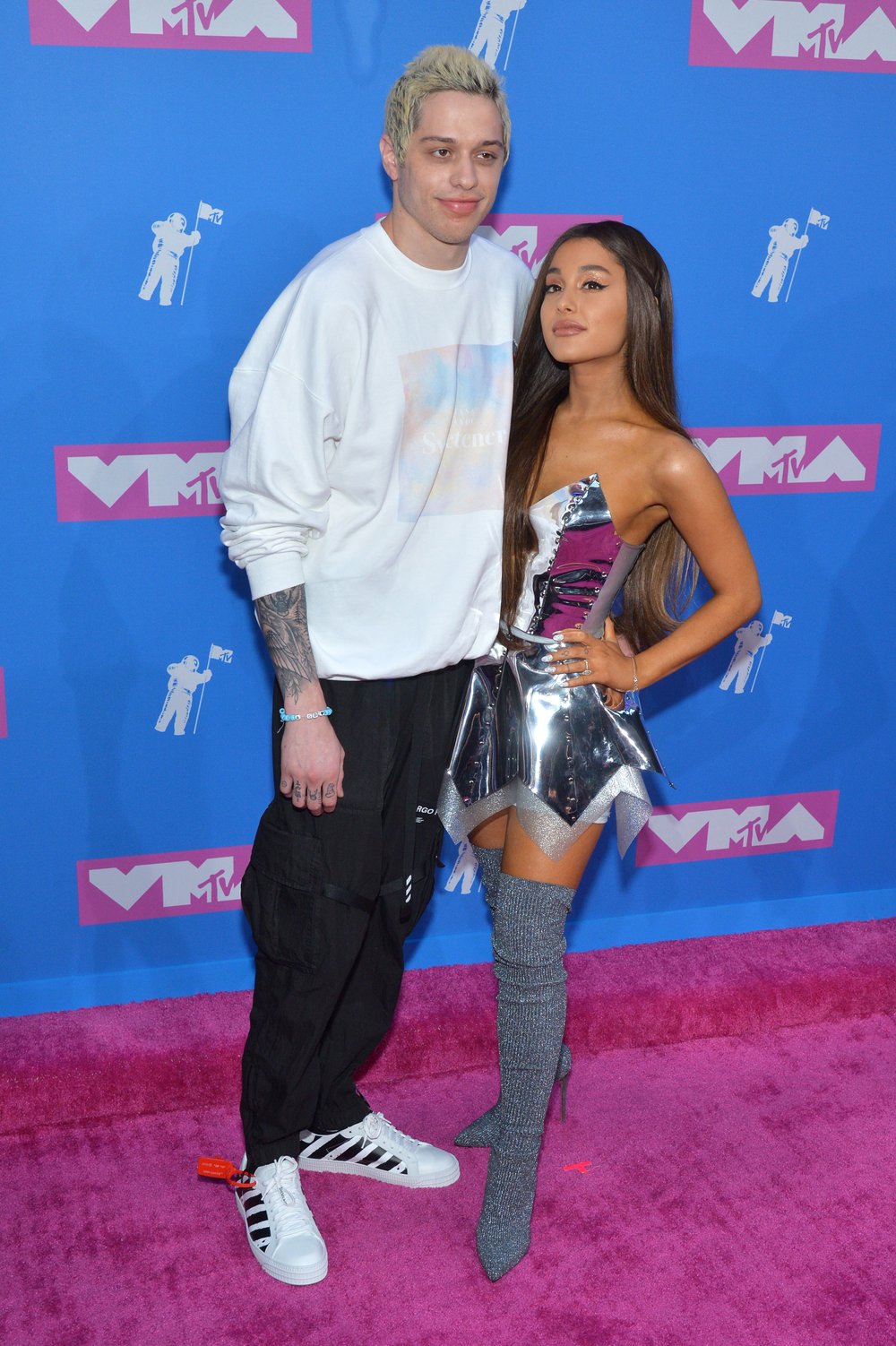 79c1ce802shutterstock_9795338bj-jpg.jpeg Pete Davidson and Ariana Grande<br/>