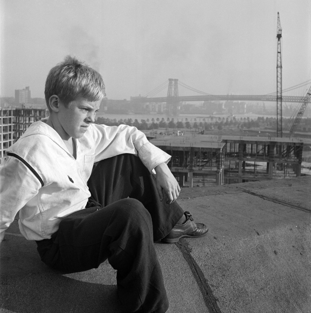 7aa5aeb3fx2011_4_10368_388-jpg.jpeg Stanley Kubrick, From unpublished assignment "Shoeshine Boy," 1949 (Courtesy of the Museum of the City of New York / SK Film Archive, LLC)