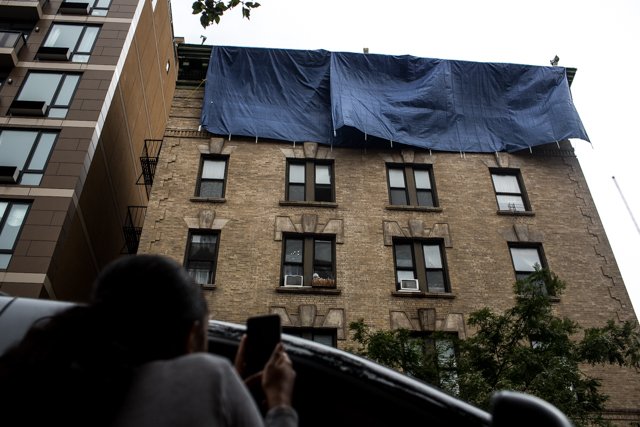 7b18fc262081917eastvillageconfederateflagtarp-2-jpg.jpeg