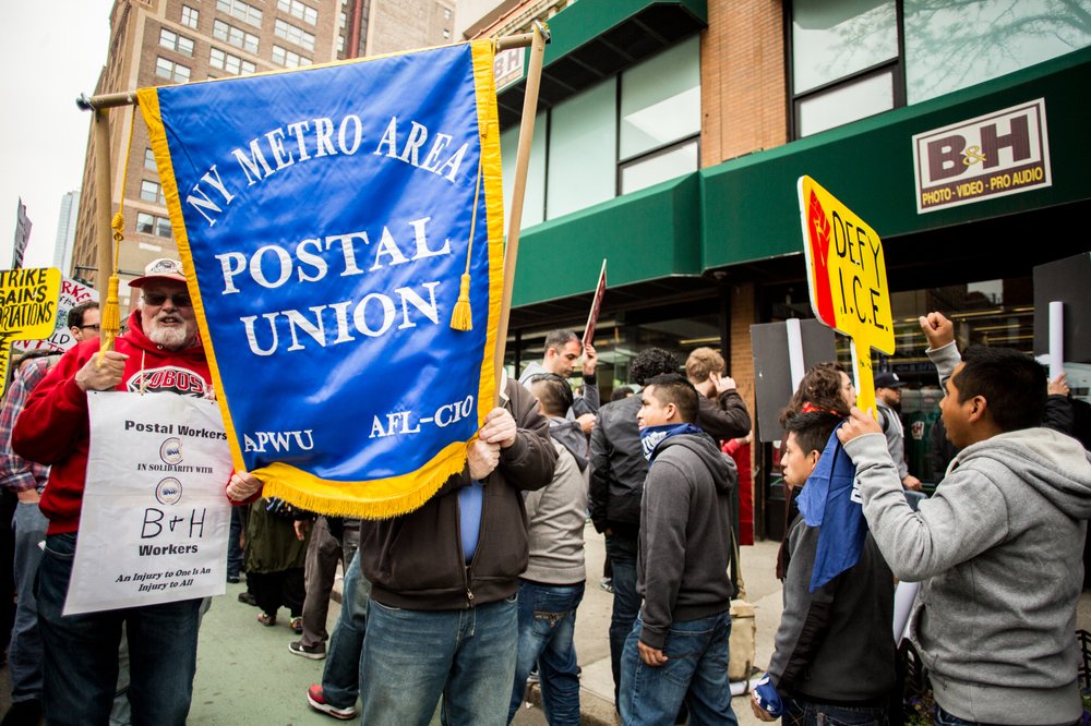 7b53944da050117bhprotestmayday-4-jpg.jpeg