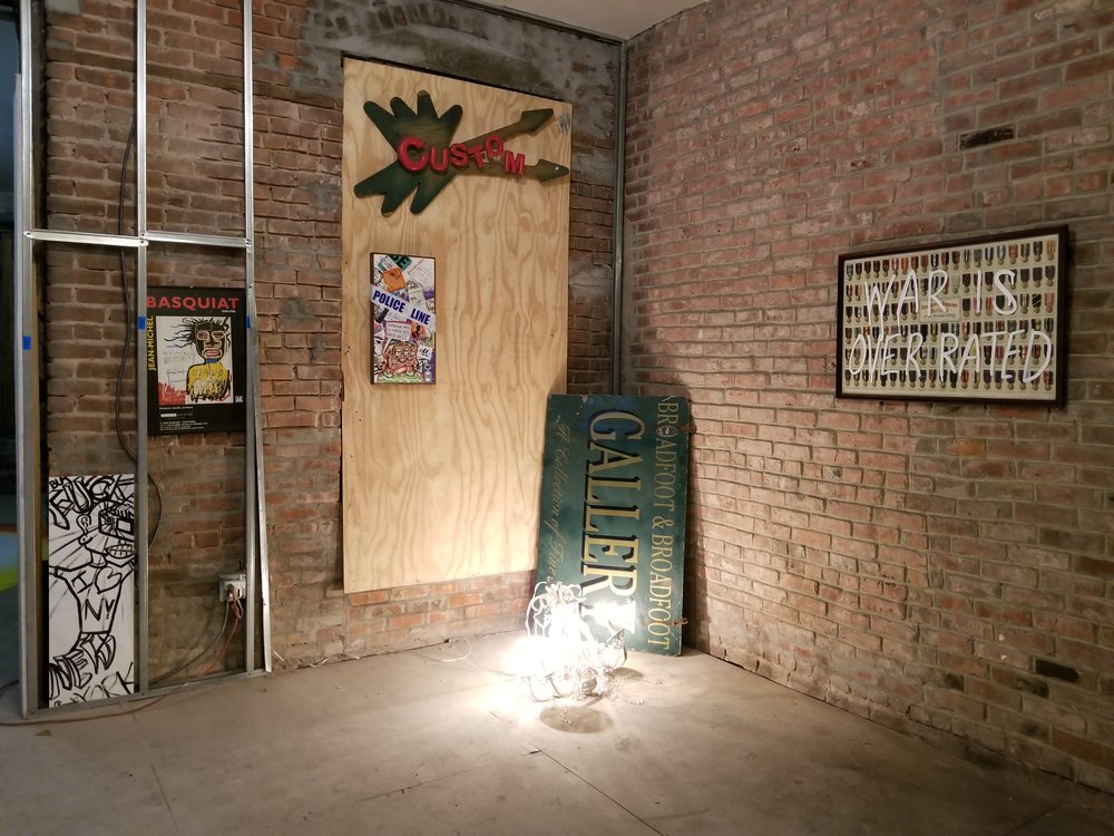 811a675fd20181214_213023-jpg.jpeg The upstairs, accessed through the fake start up.<br/>