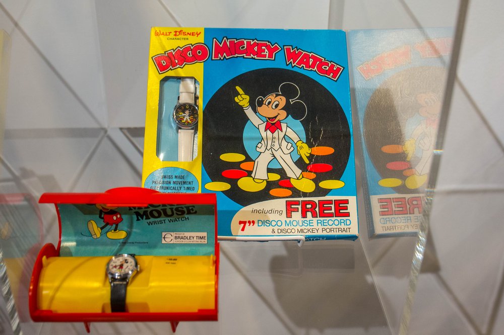 8405cc487mickey-56-jpg.jpeg