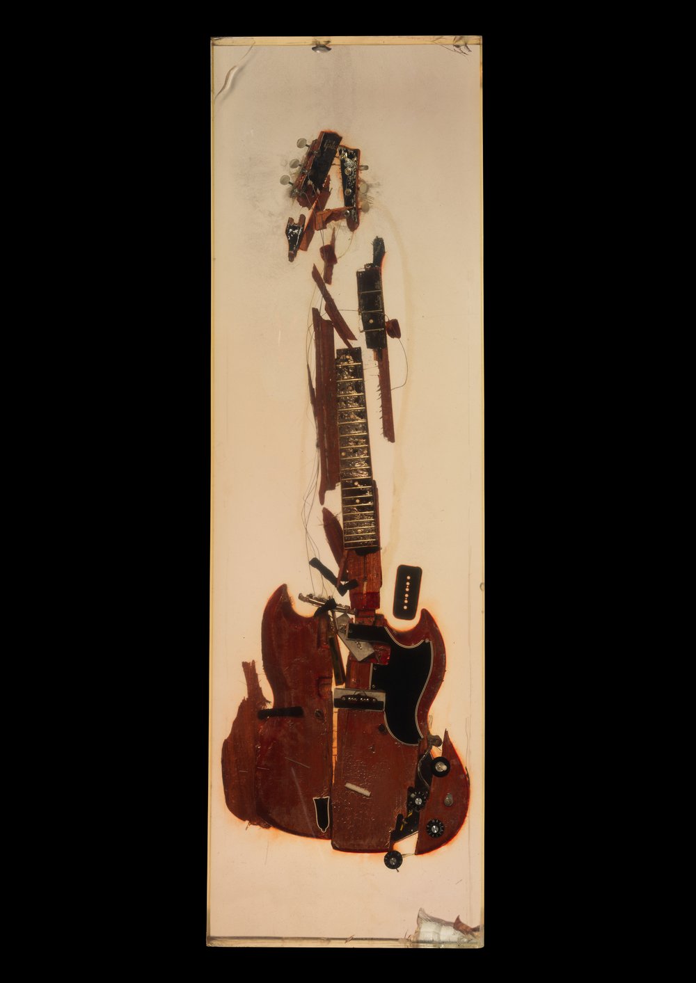 8416069ecsmashed-gibson-jpg.jpeg Pete Townshend smashed this Gibson guitar in a photo shoot by Annie Liebovitz, titled “How to Launch Your Guitar in 17 Steps,” for Rolling Stone. This sculpture made from its remains has been on display in the Rolling Stone office building for decades.