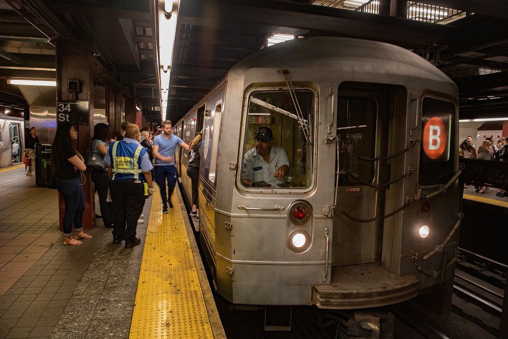 85019d00a34th-herald-sq_dsc1543-jpg.jpeg At 34th Street-Herald Square<br>