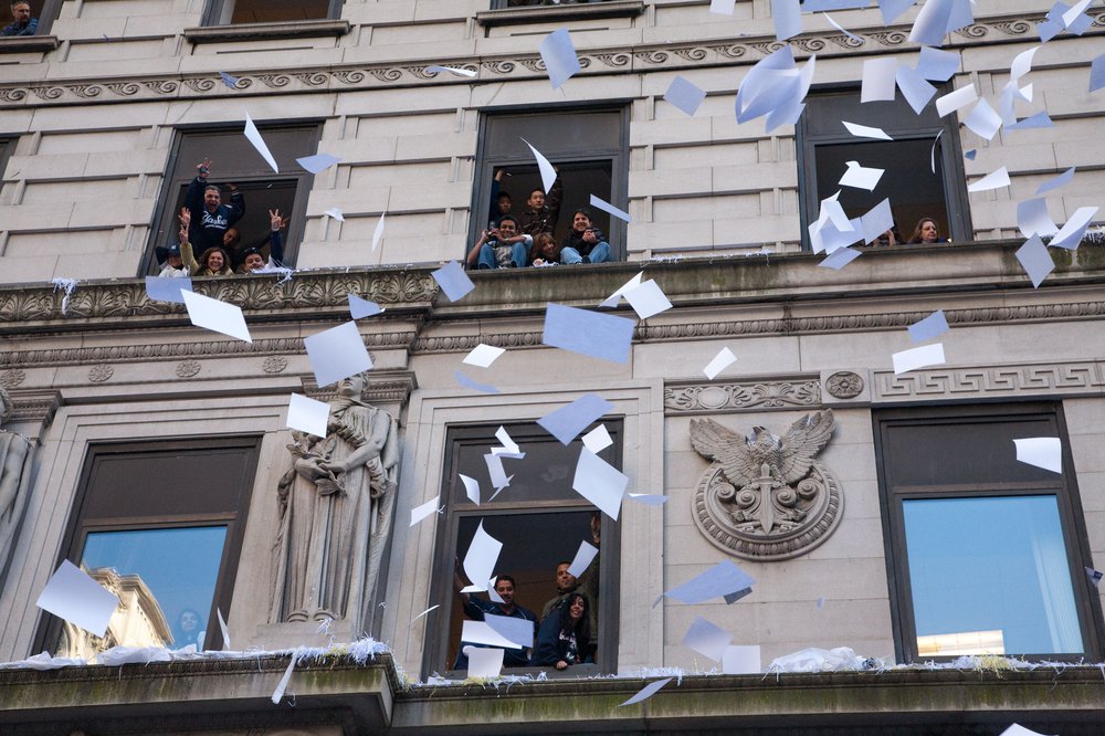 8974a98a9shutterstock_1029249ay-jpg.jpeg Pieces of paper flying out of windows during the 2009 parade for the New York Yankees (Erik Pendzich/Shutterstock)