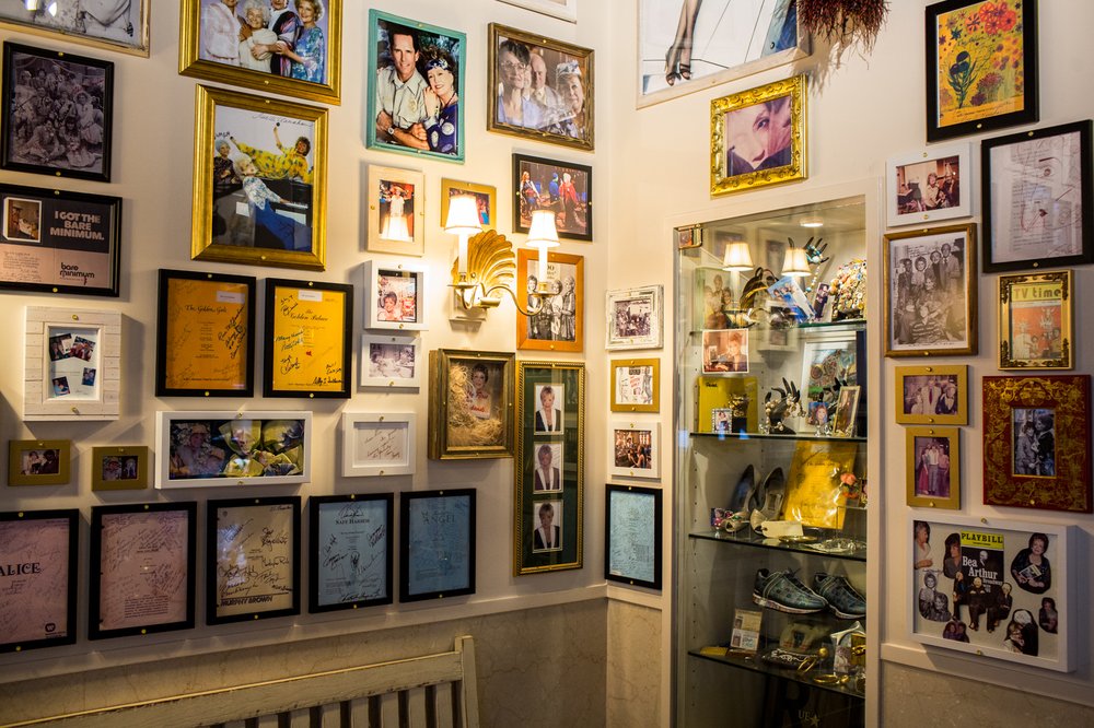 8b6090997020716goldengirlscafe-jpg.jpeg