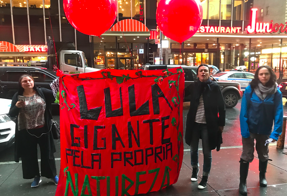 A sign in support of Brazil's former left-wing president, Luiz Inácio Lula da Silva, who has since been imprisoned (Gothamist)