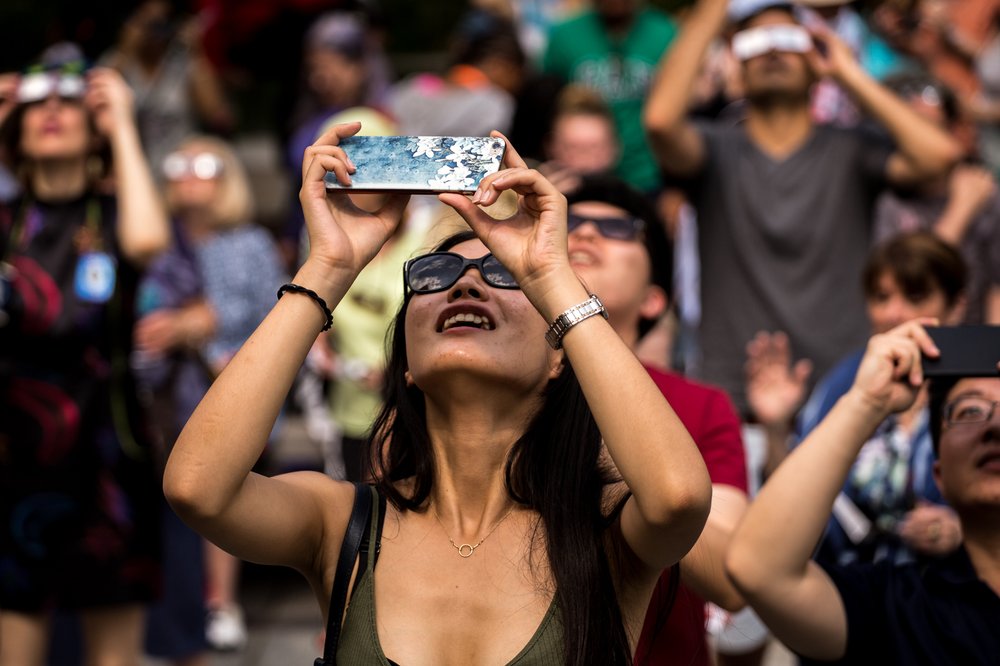 8f952c452082117solareclipseamnh-13-jpg.jpeg At the American Museum of Natural History (Scott Heins/Gothamist)
