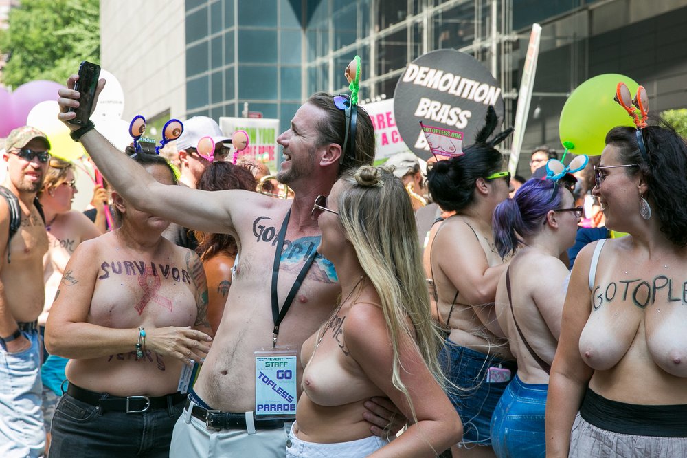 8fa9cf8e4tparade_alixpiorun-19-jpg.jpeg