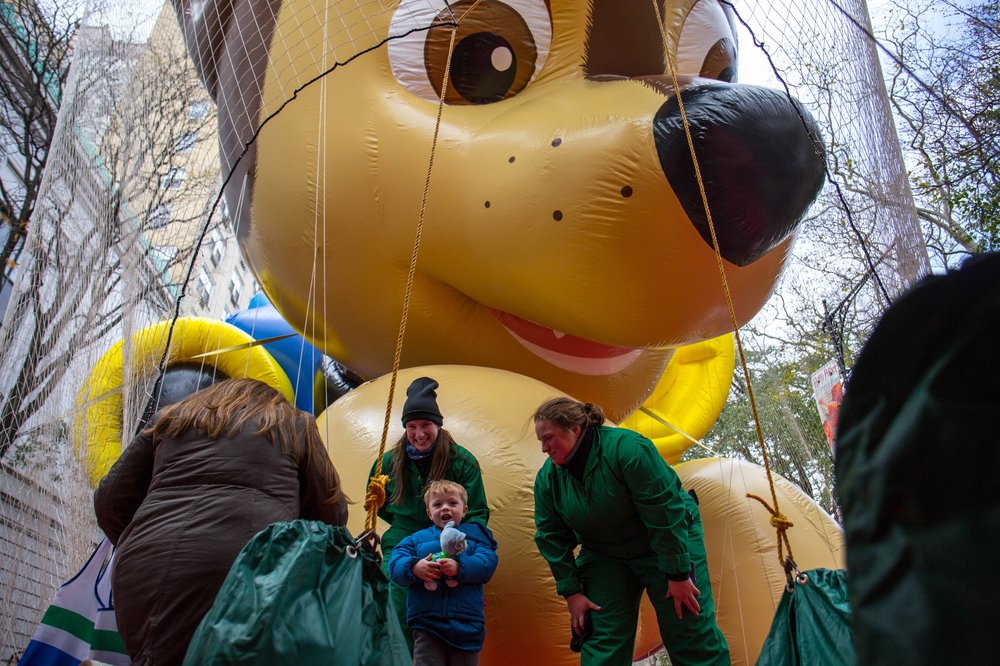 94e99fb47balloons-13-jpg.jpeg (Scott Lynch / Gothamist)
