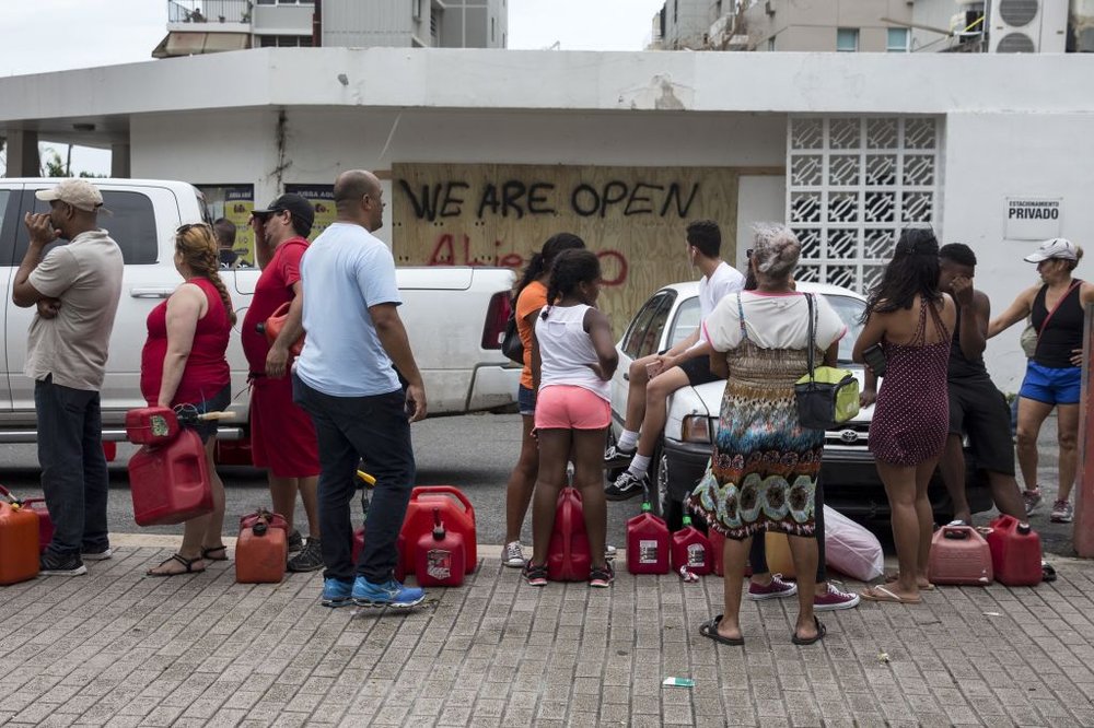 986bf92b6092517gettypuertorico3-jpg.jpeg Residents line up for gasoline in San Juan, Puerto Rico on Friday, September 22nd. (Alex Wroblewski/Getty Images)