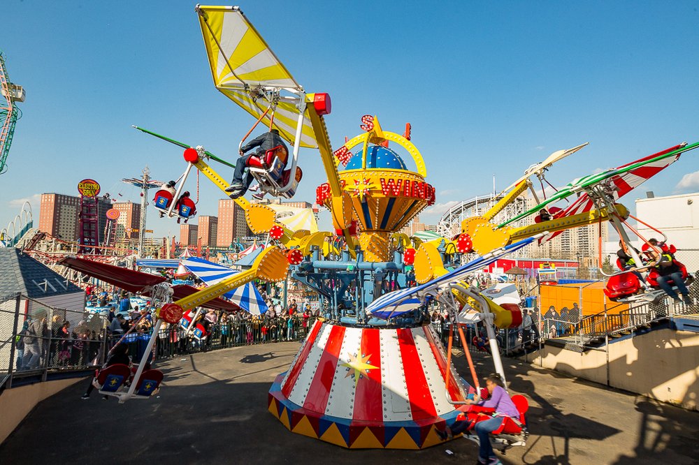 99a8a6c22lunapark-15-jpg.jpeg