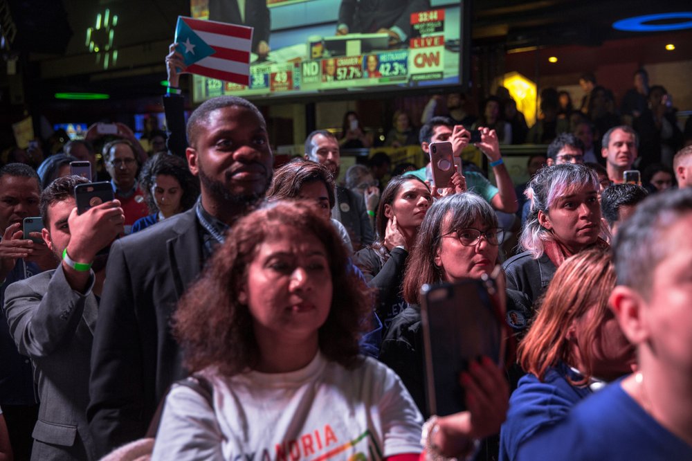 9cbc56700110718ocasiovictoryparty-14-jpg.jpeg