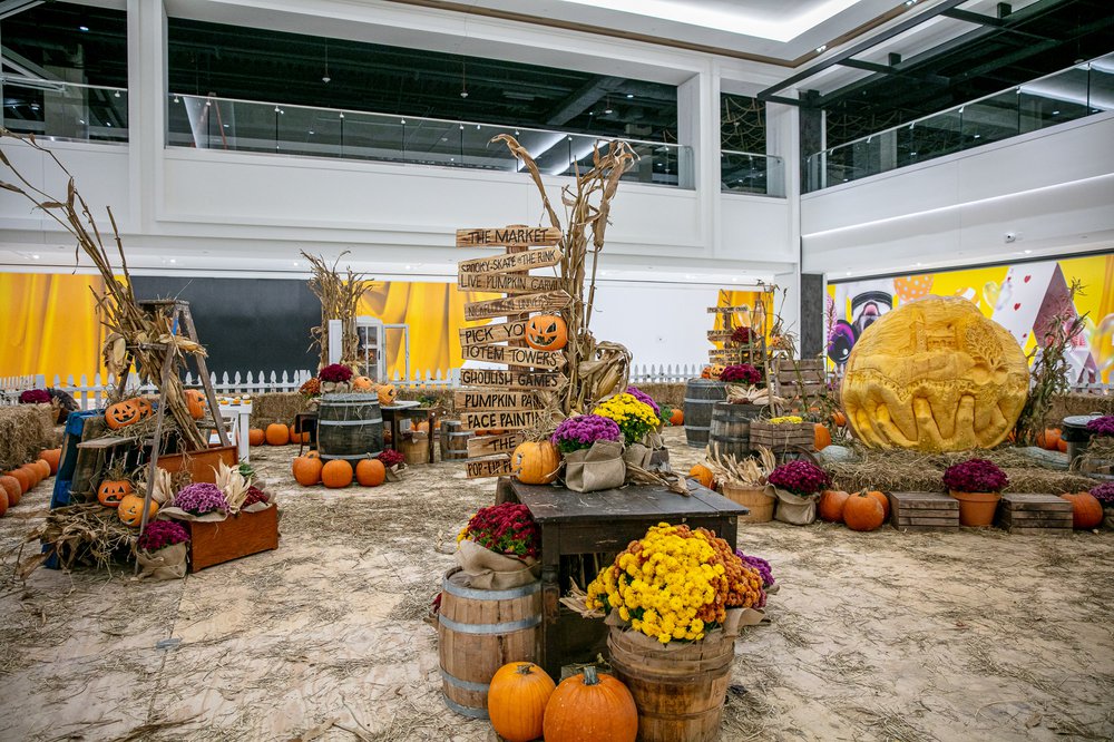 Inside the American Dream mall