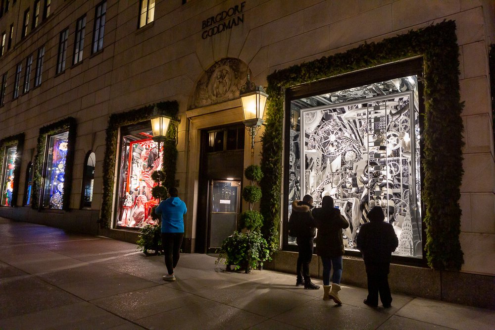 Bergdorf-Goodman-15.jpg A photo of Bergdorf Goodman 2021 holiday window display