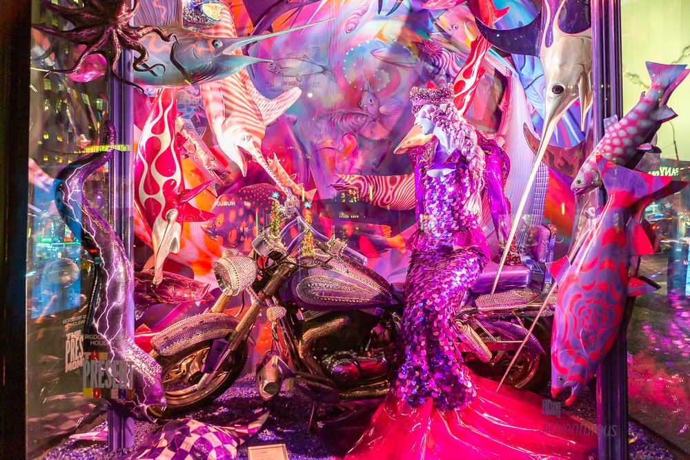 Bergdorf-Goodman-3.jpg A photo of Bergdorf Goodman 2021 holiday window display