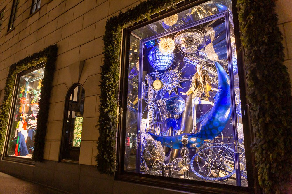 Bergdorf-Goodman-7.jpg A photo of Bergdorf Goodman 2021 holiday window display