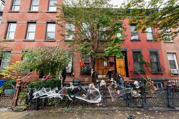A home is ready for trick-or-treaters.