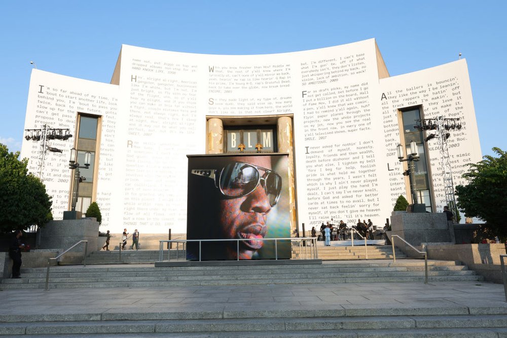 A scene from the exterior of a library.