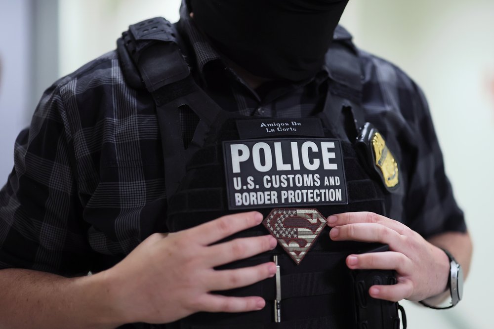 Federal agents patrol the halls of immigration court at the Jacob K. Javitz Federal Building on August 19, 2025 in New York City.