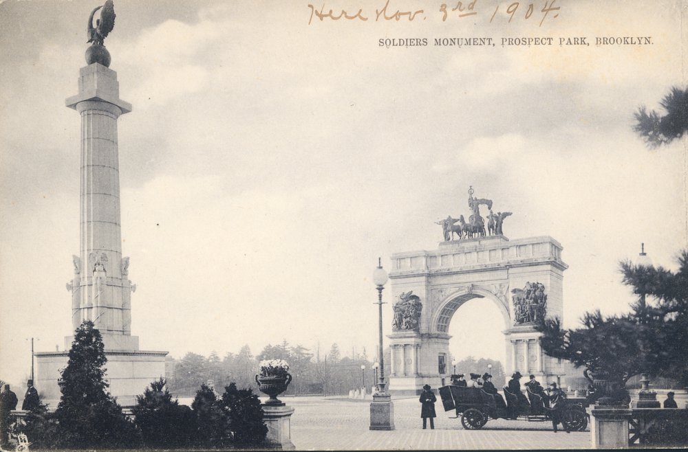 Prospect Park A black and white postcard from 1904 showing the arch