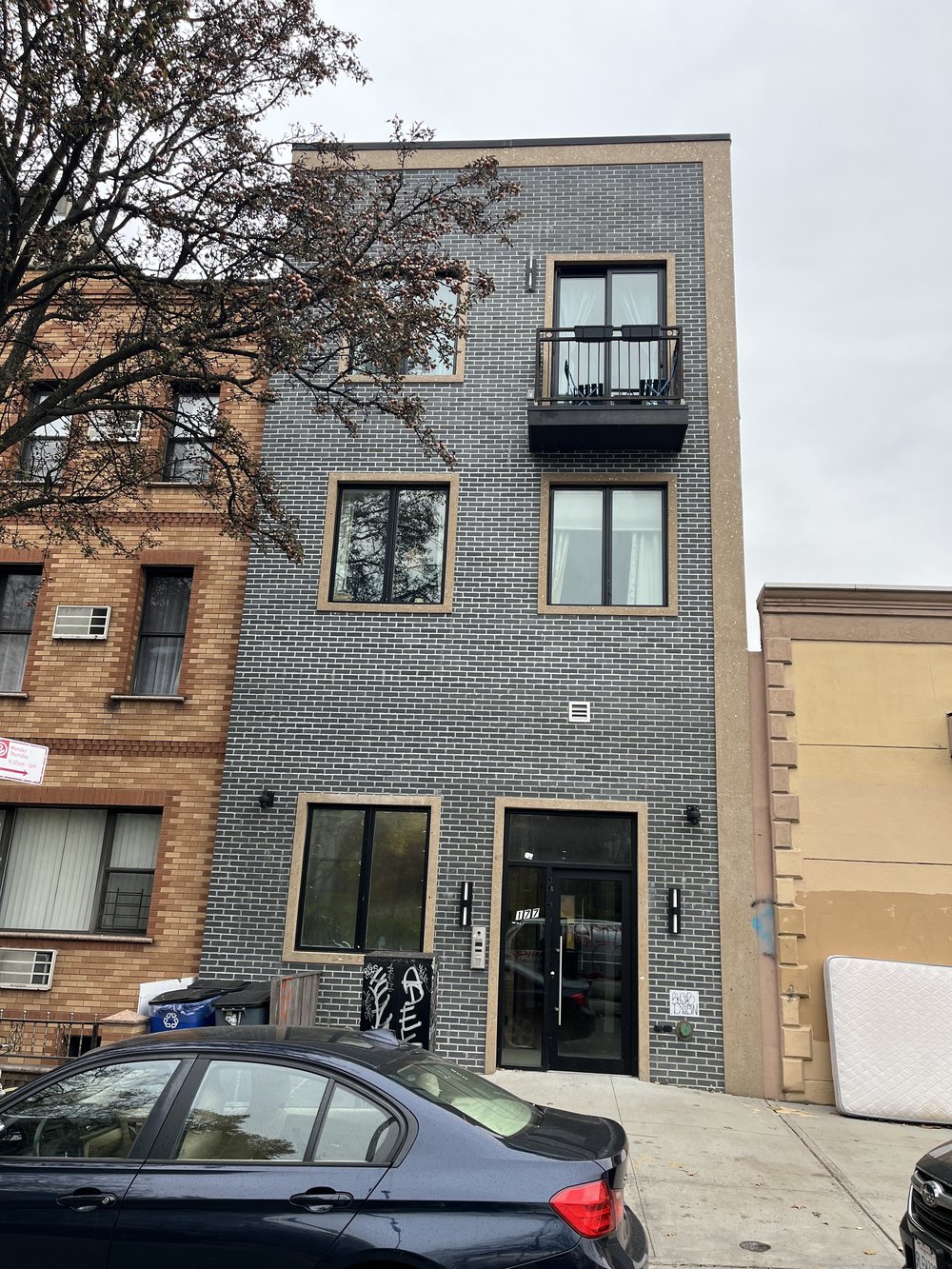 Building in Greenpoint