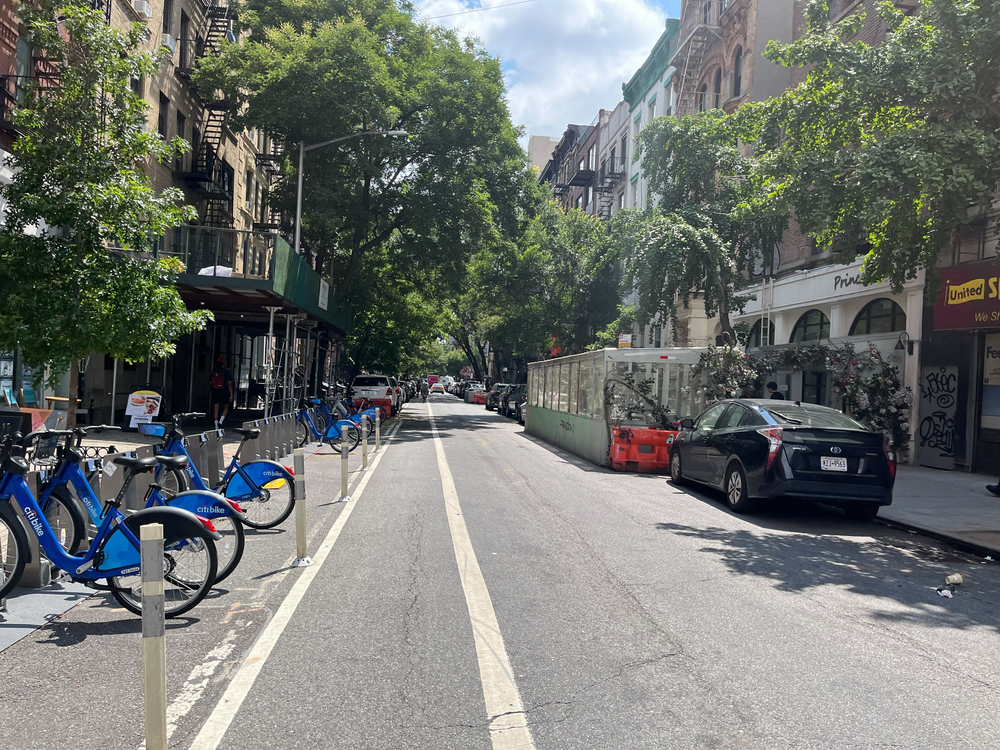 A New York City street.