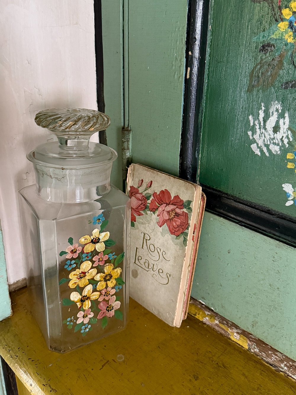 Paula Mayer’s decorations appear throughout the house.