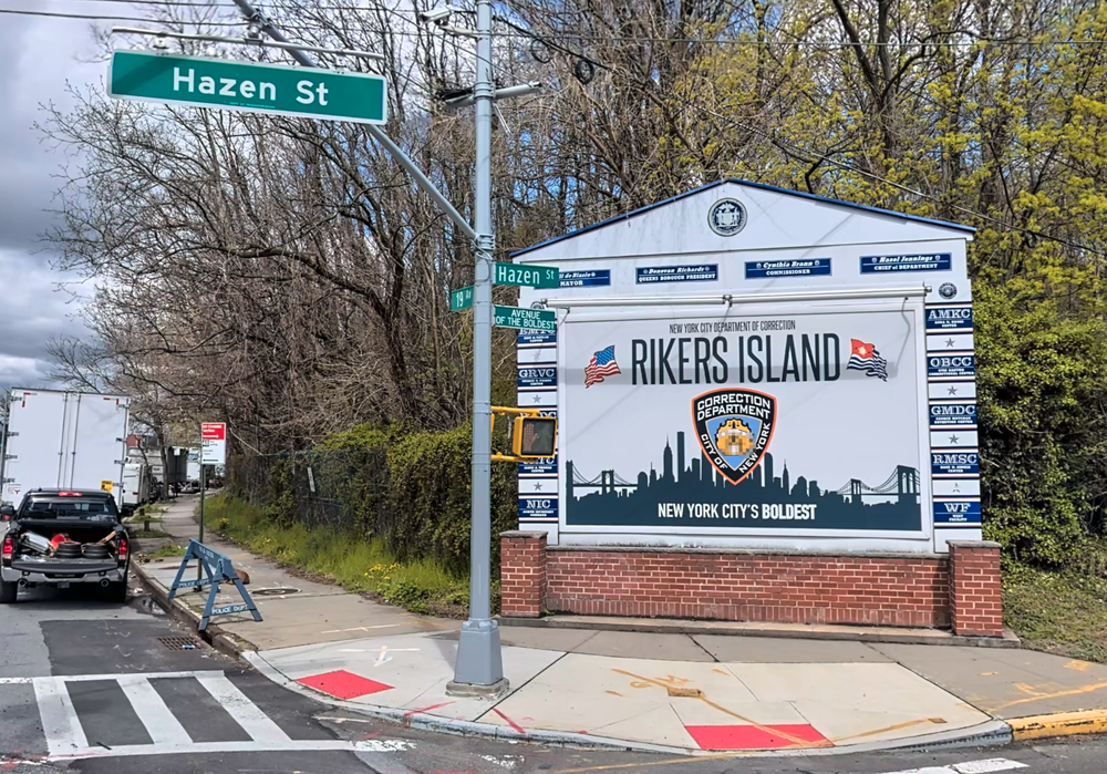 Rikers Island sign.