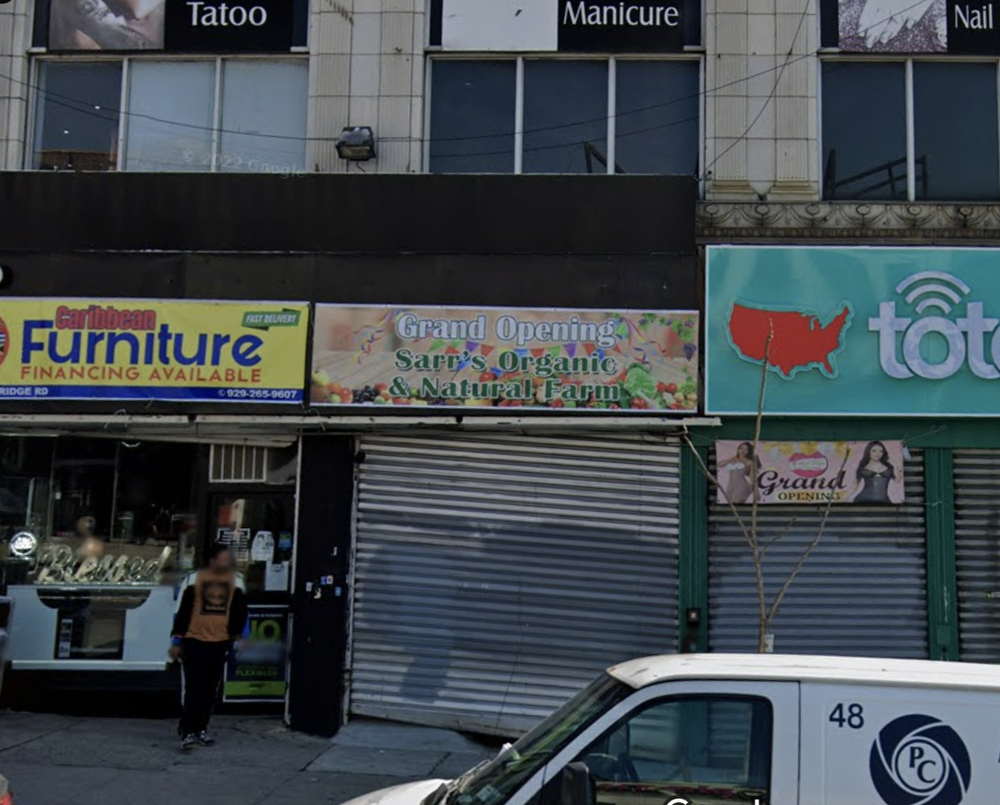 A screenshot of Sars Organic from Google Maps.