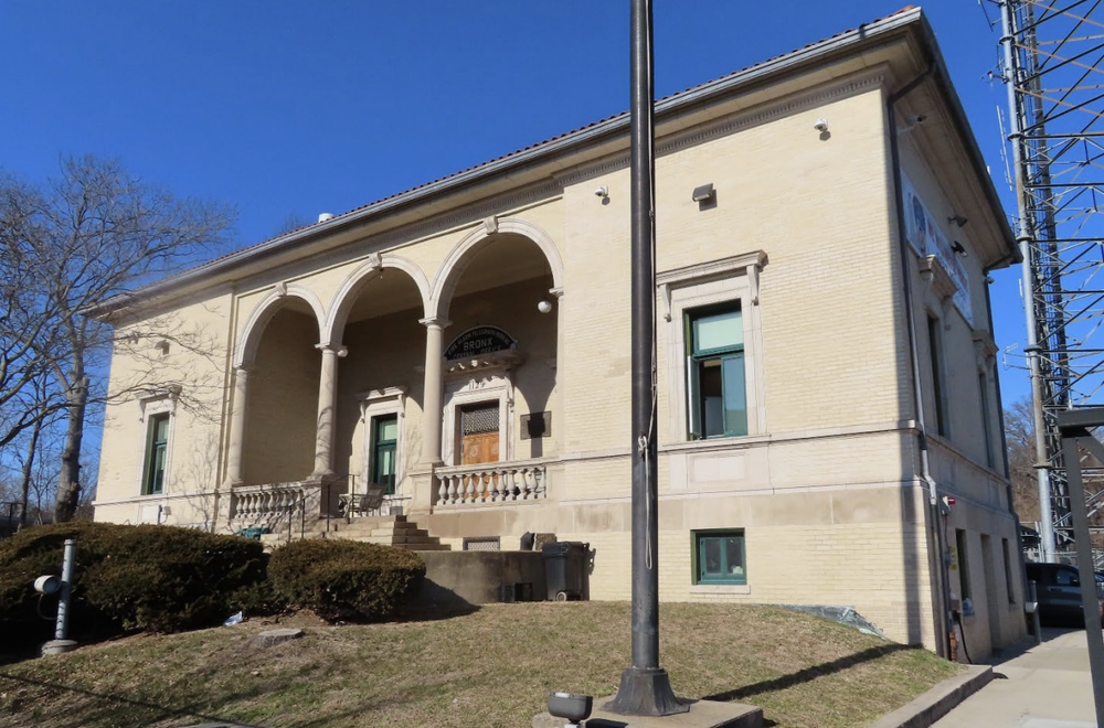 The Fire Alarm Telegraph Bureau, Bronx Central Office at 1129 East 180th St. in Bronx Park is one of four borough offices constructed in the early 20th century as the Fire Department of New York’s Fire Alarm Telegraph Bureau decentralized its operations. It was designed in the Italian Renaissance Revival style by the notable Brooklyn architect Frank J. Helmle and built in 1915.