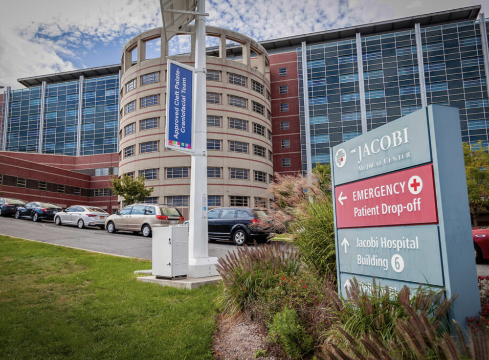 A photo of the exterior of Jacobi medical center.