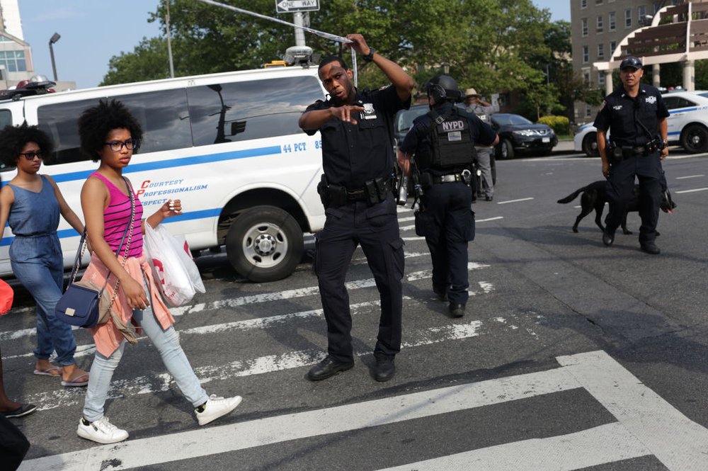 a5299d63egettyimages-804733750-jpg.jpeg Police officers outside Bronx Lebanon Hospital (Getty Images)