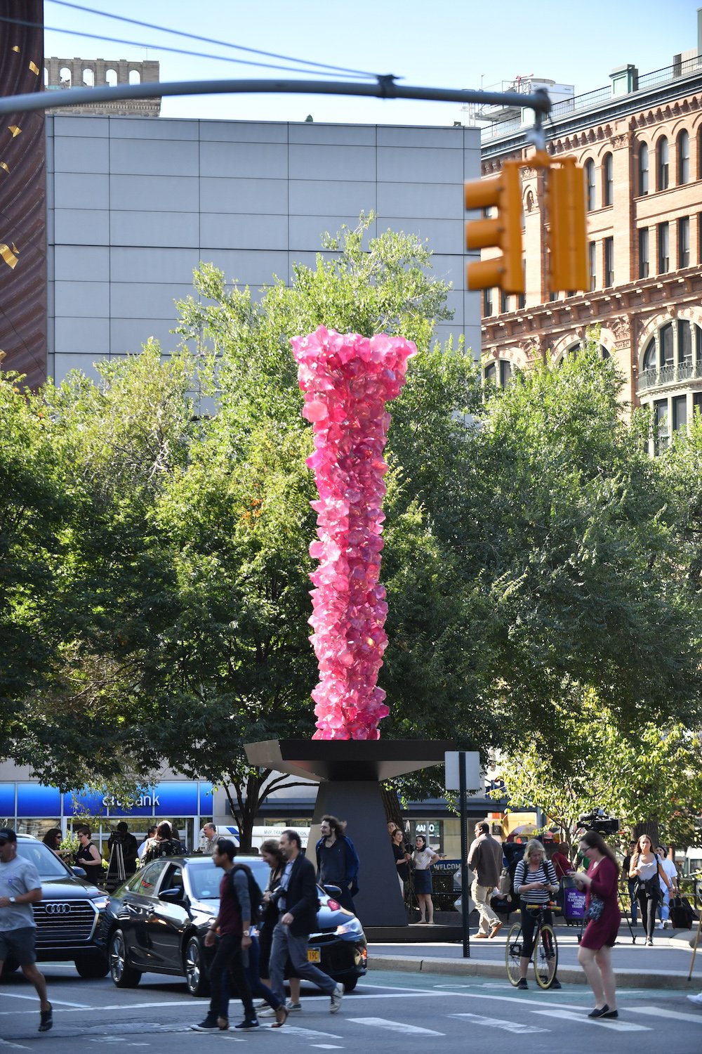 abe0ce88f38-chihuly-union-square-2017-jpg.jpeg Dale Chihuly, Rose Crystal Tower, 2017, Union Square Park, Manhattan, NYC Parks<b/r>