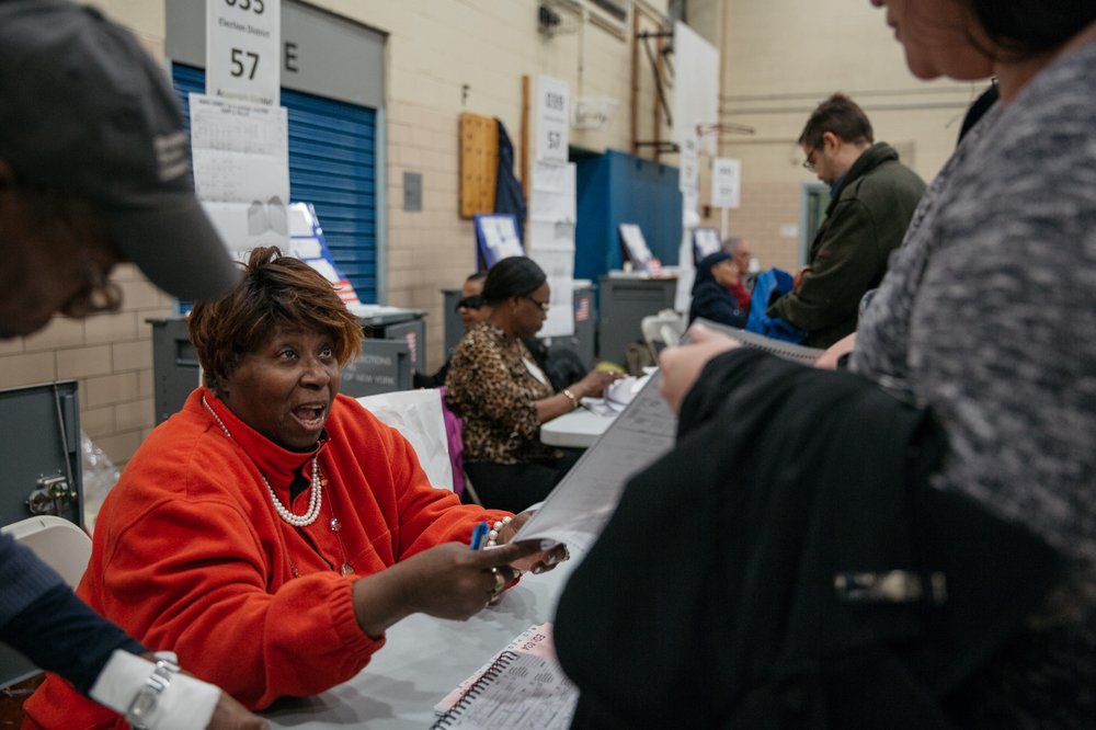 ae8b90da7110618electiondaywaverlyave-3-jpg.jpeg At P.S. 11 in Brooklyn<br/>(Scott Heins / Gothamist)