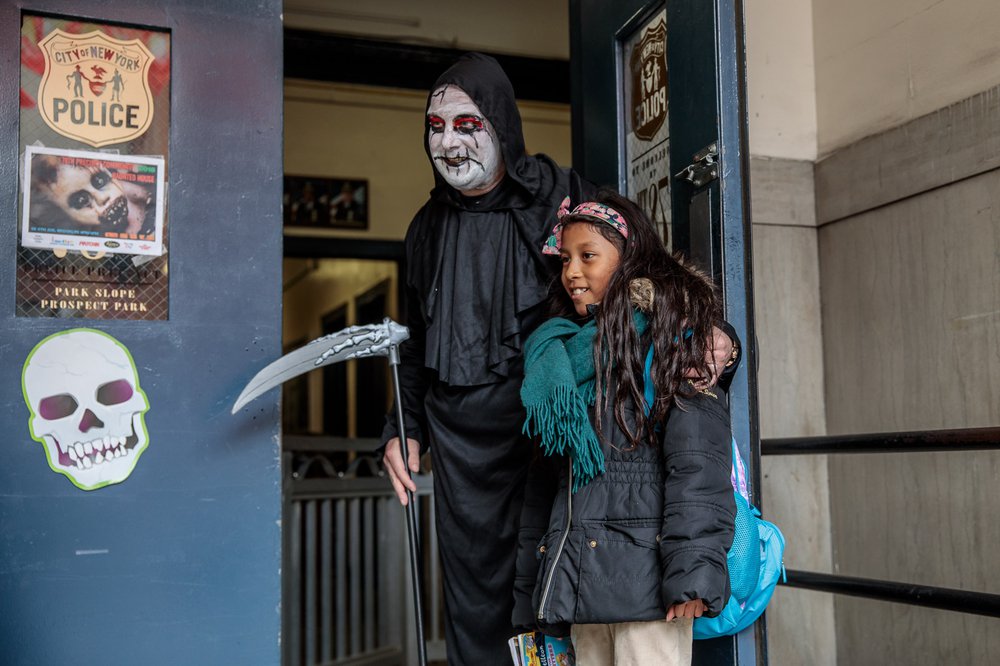 aeb775dffnypdhauntedhouse-todseelie-29-jpg.jpeg