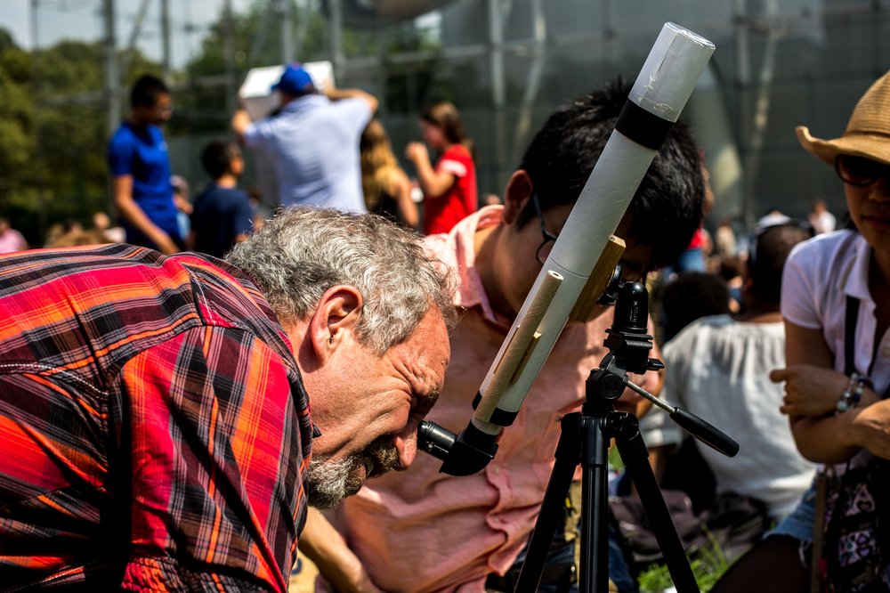b222c1758082117solareclipseamnh-6-jpg.jpeg At the American Museum of Natural History (Scott Heins/Gothamist)
