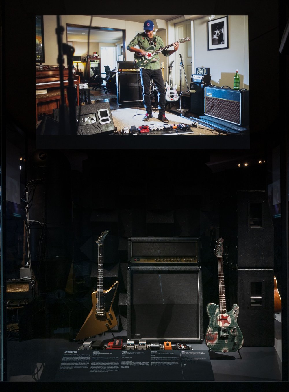 b2d01af96view-10_creating-a-sound_tom-morello-rig-jpeg.jpeg Tom Morello is featured in one of the videos.